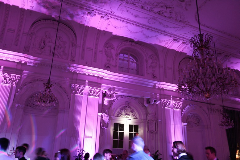 Uplight Firmenfeier Eventbeleuchtung